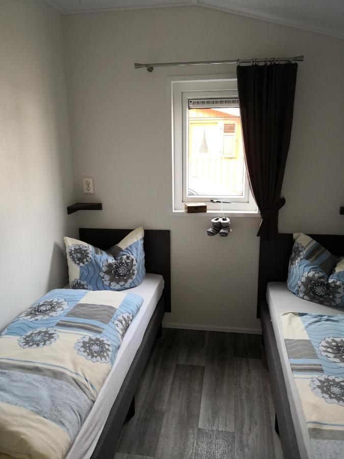 Ferienhaus MaLeFi 1 am Gülser Moselbogen Coblenza Exterior foto